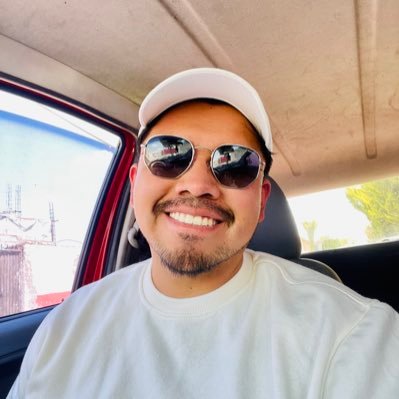 Un momento de dolor vale toda una vida de gloria.