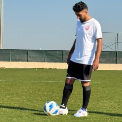 هنا نحن ما بين يسر وعسر.