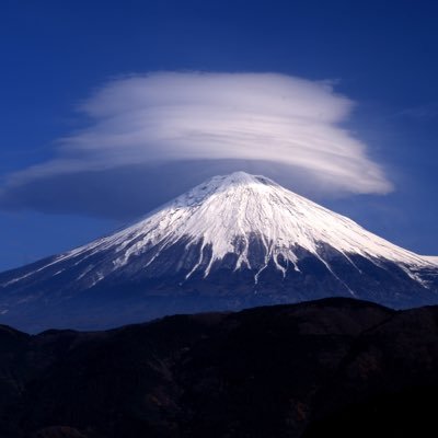 座右の銘は「上善如水」/日記歴36年/祖父はあのインパール作戦で戦死した英霊/家庭の価値と信教の自由を蔑ろにする現政策に憂慮/認定心理士/拉致監禁・強制棄教の被害者であり帰還者/リベラルな空気に流されず堂々と真実を語る漢が好きです/スパイ防止法推進!Freedom is not free!