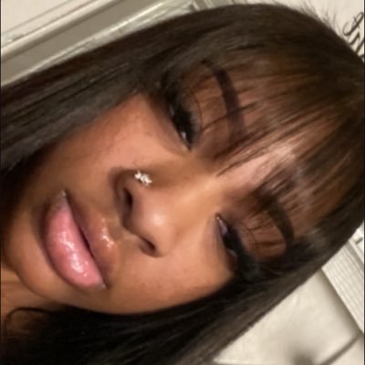 ashantaae's profile picture. I’m here for a good time😅 ehh send me some money $ashantaae