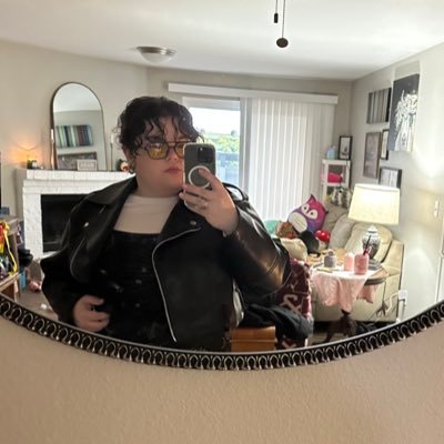 25. she/her. Rugby. Nerdy things. Chronically tired and confused 🏳️🌈💕