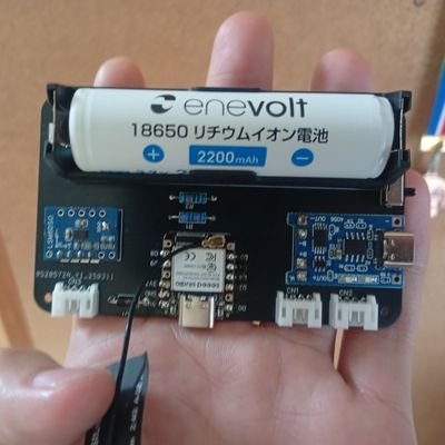 matsutakeMT's profile picture. 現在は広島の山周辺に生息しています．
大学に通うなどしており，技術やデザインを主食としています．
最近はプログラミング教室やサポーターやってたりします．