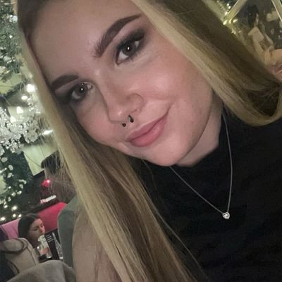 Verified and bratty obsessed mommy,And ready to fantasize you betas ❤️😈 Tribute $30 , Accepting cash app,PayPal,gift card, crypto momm
