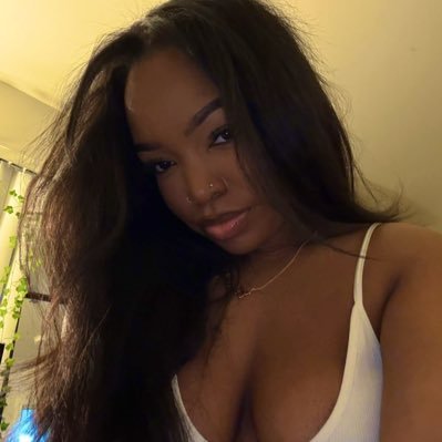 i just talk about astrology and sza on here. 🌱♐︎ ☼ ︴♓︎ ☾︴♍︎↟ 🌱