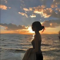 Lone Girl ποΈ (@zhlsz_m) 's Twitter Profile