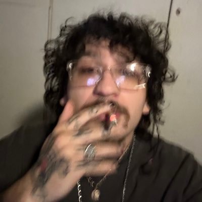 Love4Twig's profile picture. :p