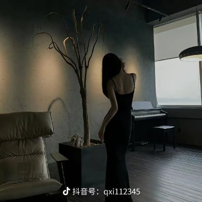 JhF1056462's profile picture. XZFVXCV