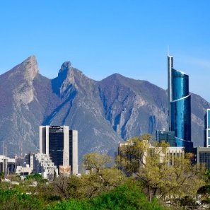Espacio para verdaderos neoleoneses. Creyentes de la Doctrina del trabajo y esfuerzo. Alto al clientelismo que tanto aman los sureños invasores.