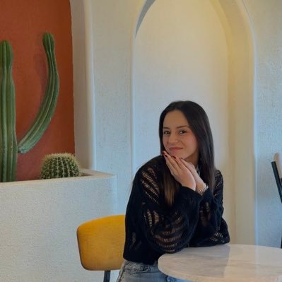 gulsimakoyncu's profile picture. samimiyetsizsiniz