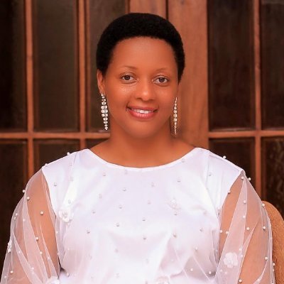 L_Natukunda's profile picture. Mother | Teacher | Executive Director @ElevateHerUg