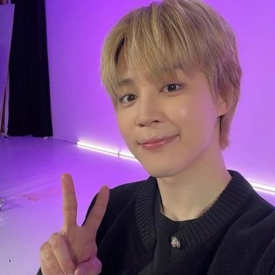parkjimin843453's profile picture.