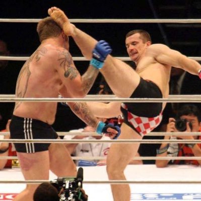 LamaLo05's profile picture. Based on true events