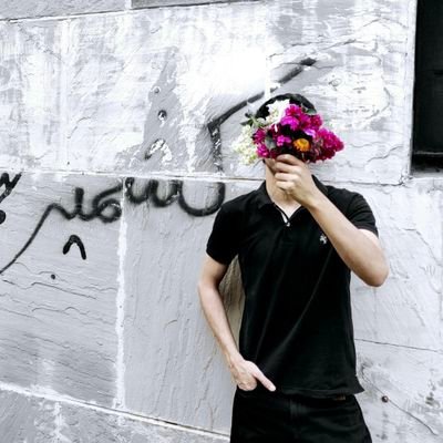 jhelumuk's profile picture. Exploring the power of nothingness. Unconventional thinker, always observing, never intervening.