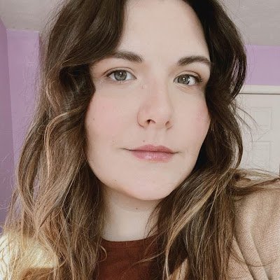 Marketing copywriter turned stay-at-home mom turned querying author 💫 Mostly a lurker here, find me on 🦋