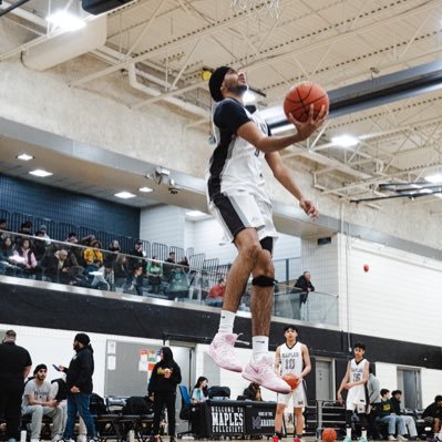 6’3 Guard/Forward Class of 2027🇨🇦/2028🇺🇸 surkhabgill47@gmail.com