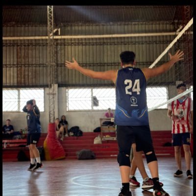voleyvoleyvoley

ig: luvolpe._