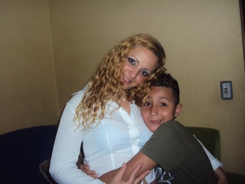 Amoor eer sÓ dee Mãae'
Kariina 3