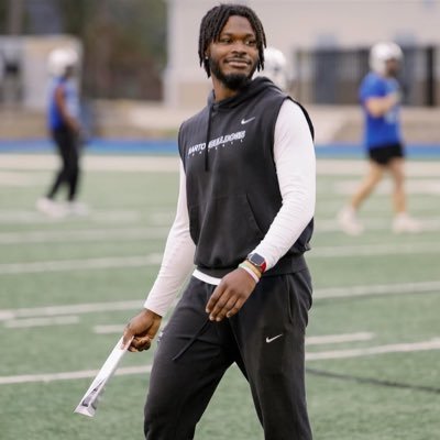 @davonadams10
