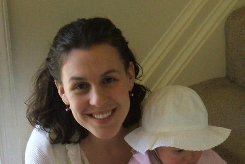 wife, mommy to 2 girls, home economist, frugalista, blogger