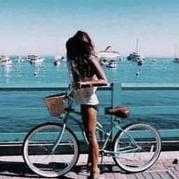 Swouwui5814's profile picture. 