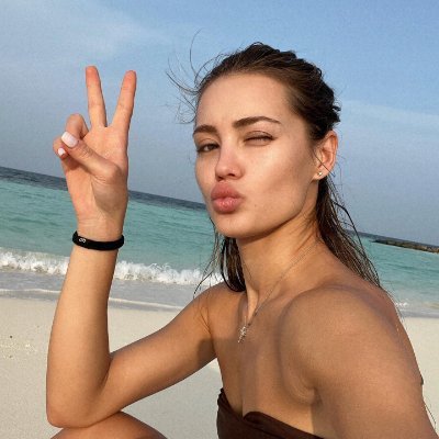 🇫🇷Travel enthusiast📸Passionate about photography🏊Fitness and swimming ⛳ Golf Lover 💡Pursue perfection, but enjoy the process
#web3 #Medical Beauty
