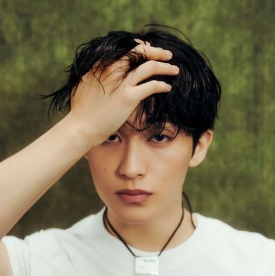 MOLO on 7th April📌
#MARK_SOLO_DEBUT
#드디어_마크_솔로