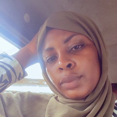 Educational Technologist 👩💻 | Introvert | Food lover | Gentle girl | Muslimah | Underwear & period care package vendor in ilorin: Business page @ronikebrand