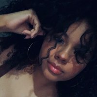 lilo (@zoexys_) 's Twitter Profile