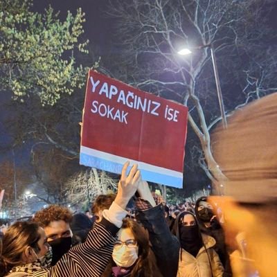 Genelde canım sıkılıyor ve çarpım tablosunu bilmiyorum. Bi' de şöyle bi'şeylerim var: https://t.co/YqChzAlEDJ https://t.co/OWilEWii1J