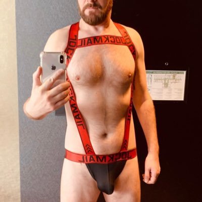 Monthly #cumdump travels. Sep - Dublin, Leeds, Oct - Berlin, Gran Canaria, Nov - Berlin, Dec - Washington D.C., Berlin