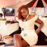 Miss smiles (@rodah_) 's Twitter Profile Photo Miss smiles (@rodah_) 's Twitter Profile Photo
