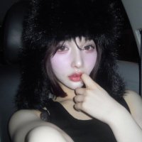 it doesn't exist (@meytonight) 's Twitter Profile