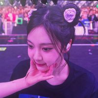 Bell (@nndgs12) 's Twitter Profile