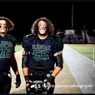 Jeremiahjb55's profile picture. (UNCOMMITTED) 6’0 250lbs, left guard two sport athlete 🏈🥊class of 26 and my lifts are squat 500,bench 265,deadlift 525,hang clean 235 📲(330-705-5864)