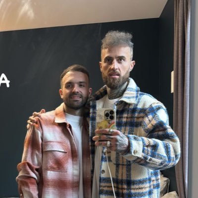 JoeHutin14's profile picture. 