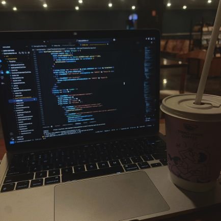 aryan_1891's profile picture. SDE @Zopsmart | Next.js | Typescript
