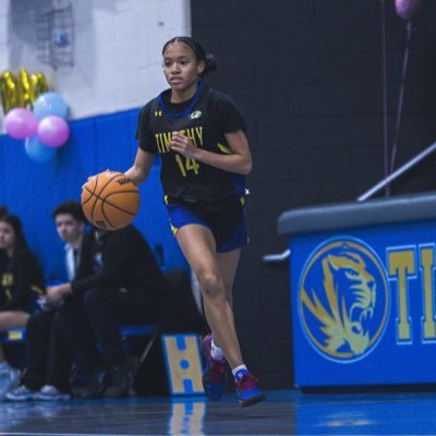 Rhaiyna Brown Profile