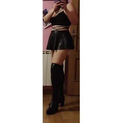 esposa hot, con ganas de publicar y excitar
https://t.co/AUnWLNU1oU