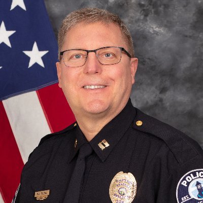 Commander of Operations Division @kearneypolice. This account is not monitored 24/7. SPSC #200 #LESM #AccidentInvestigator #patchcollector #NebraskaStrong