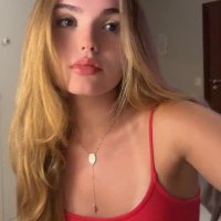 íris (@lullabyiris) 's Twitter Profile