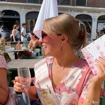 jodavey_'s profile picture. 