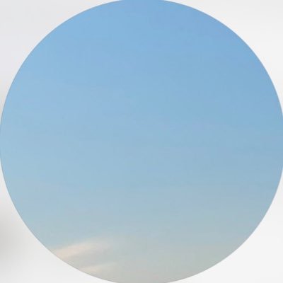 2doru__'s profile picture. ドイツでおじさんに歌ってる人です🇩🇪