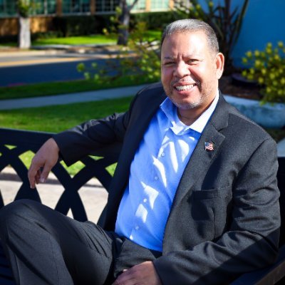 Proud Girl Dad 👧🏽 | LAGOP Exec Board 👨🏽💼 | CAGOP Delegate 🗳️ | @RedState 📝
