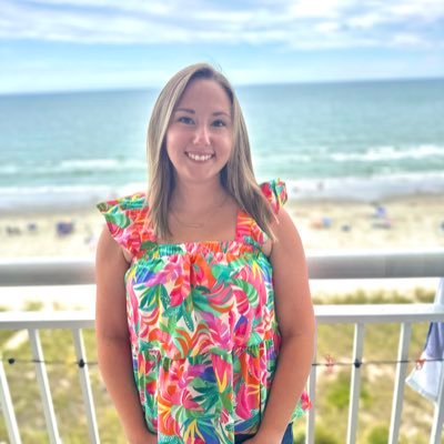 charitybwright's profile picture. Teacher📗Vol fan🍊