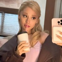 iris (@mainthingr) 's Twitter Profile