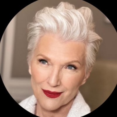 Bestselling International Author of A Woman Makes A Plan 📖Doctor of Dietetics👩🎓 Supermodel😉💃
