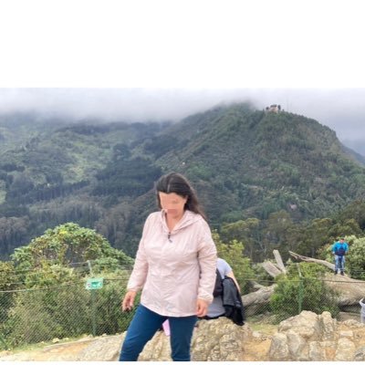 Nadie podrá llevar por encima de su Corazón a nadie, ni hacerle mal en su persona aunque piense y diga diferente Threads @intensamentecolombiana