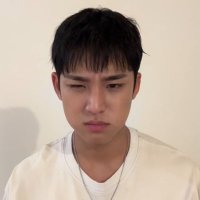 取引 (@rocjeseren) Twitter profile photo
