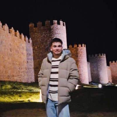 p_obregon11's profile picture. 🧪🎞🏀