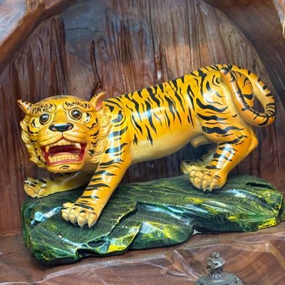 soranouesg's profile picture. 主にアジアから来る留学生を支援してきました。入管による不法な収容に反対。原子力を使わないクリーンなエネルギーで生活しよう。現在の憲法を守ろう。税金はわしらのために使ってくれ。アルトサックスとタイ語を何年やっても、いつまでも初心者。ภาษาไทยชั้นต้นตามเคย